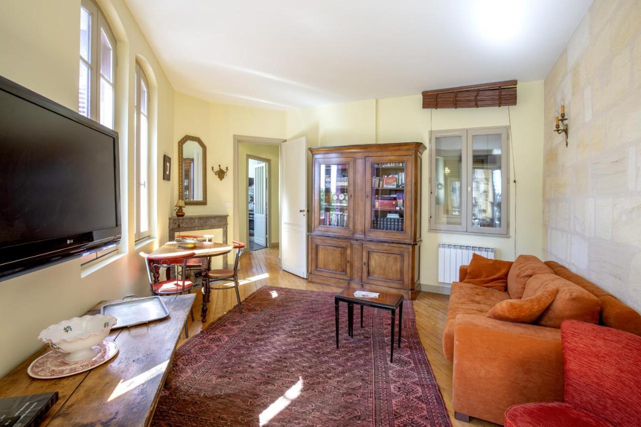Centre Historique, Appartement Climatise Avec Terrasse Bordeaux Buitenkant foto